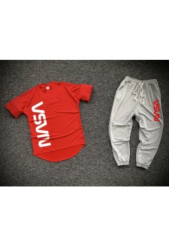 Весенний костюм