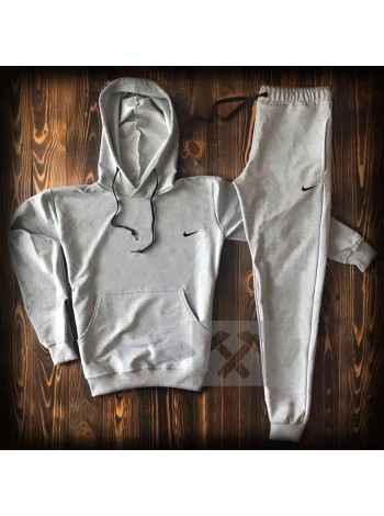 Серый спортивный костюм Nike